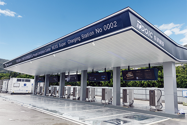 配備1000V高壓平臺(tái) “寧德會(huì)展中心光儲(chǔ)充檢智能超充站”對(duì)外運(yùn)營(yíng)